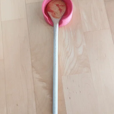 Giá đỡ muỗng nấu ăn tiện lợi, chống bẩn mặt bếp (DirtySpoonHolder)