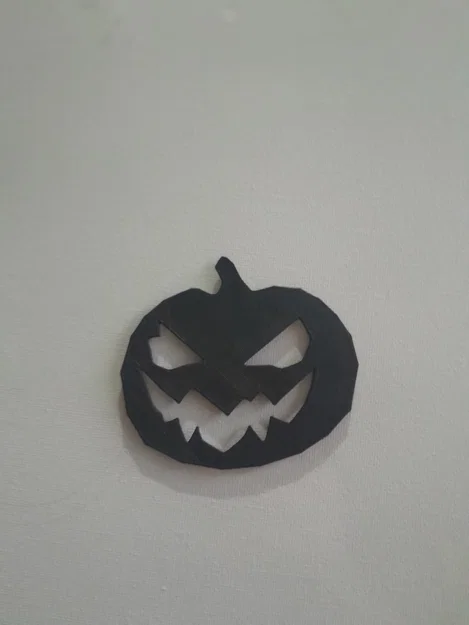 Mẫu trang trí tường bí ngô Low Poly nghệ thuật cho Halloween - Image 4