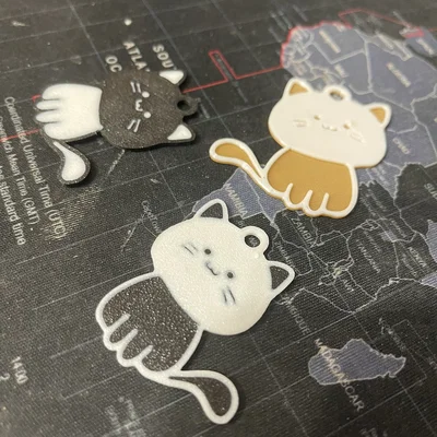 Móc khóa hình mèo (Cat keychain)