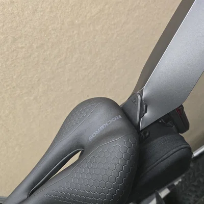 Ngàm gắn túi yên Topeak QuickClick và Flash Fender cho xe đạp