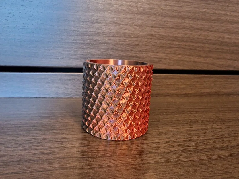 Mẫu in 3D chậu cây Twisted Pot vân xoắn hiện đại - Image 1