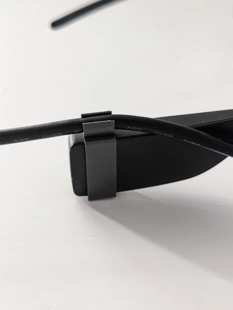 Giá đỡ dây cáp Google Glass XE (Google Glass XE Cable Holder) - Image 1