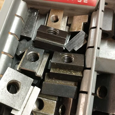 T-Nut Tiêu chuẩn cho Bàn Máy Phay: Bản vẽ chi tiết dễ sử dụng