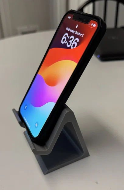 Giá đỡ điện thoại 3D để bàn thiết kế thông minh, có khe luồn dây sạc - Image 4
