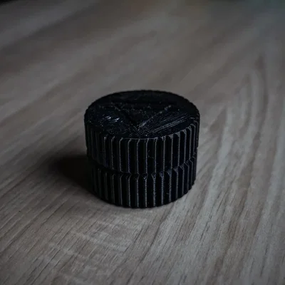 Dụng cụ nghiền thảo mộc (Herb Grinder) in 3D nhỏ gọn, tiện lợi