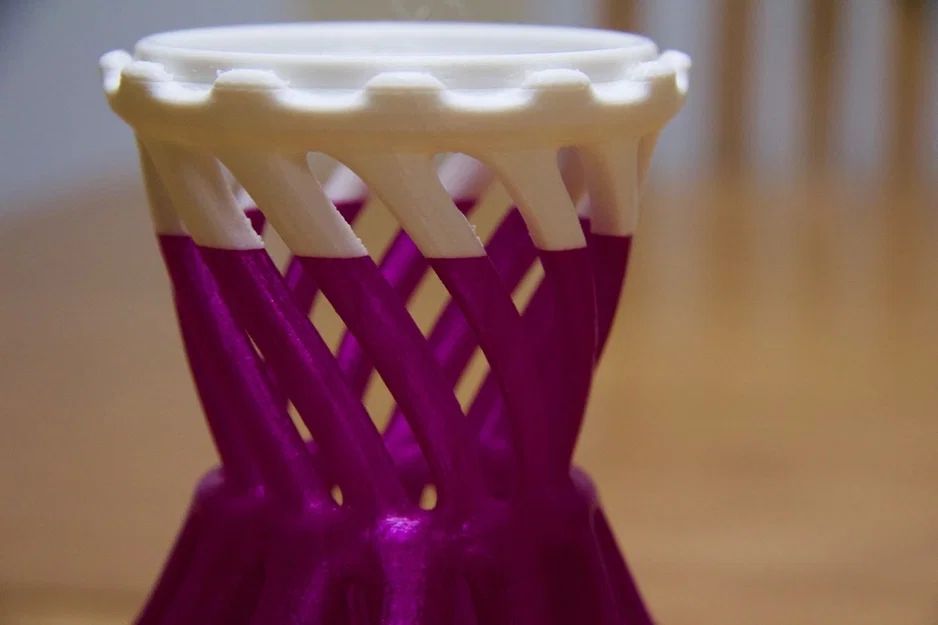 Bình Vortex Ring Vase - Image 2