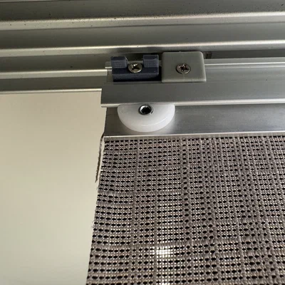 Chốt bắt rèm panel Kresta (Kresta Panel Blinds Catch)