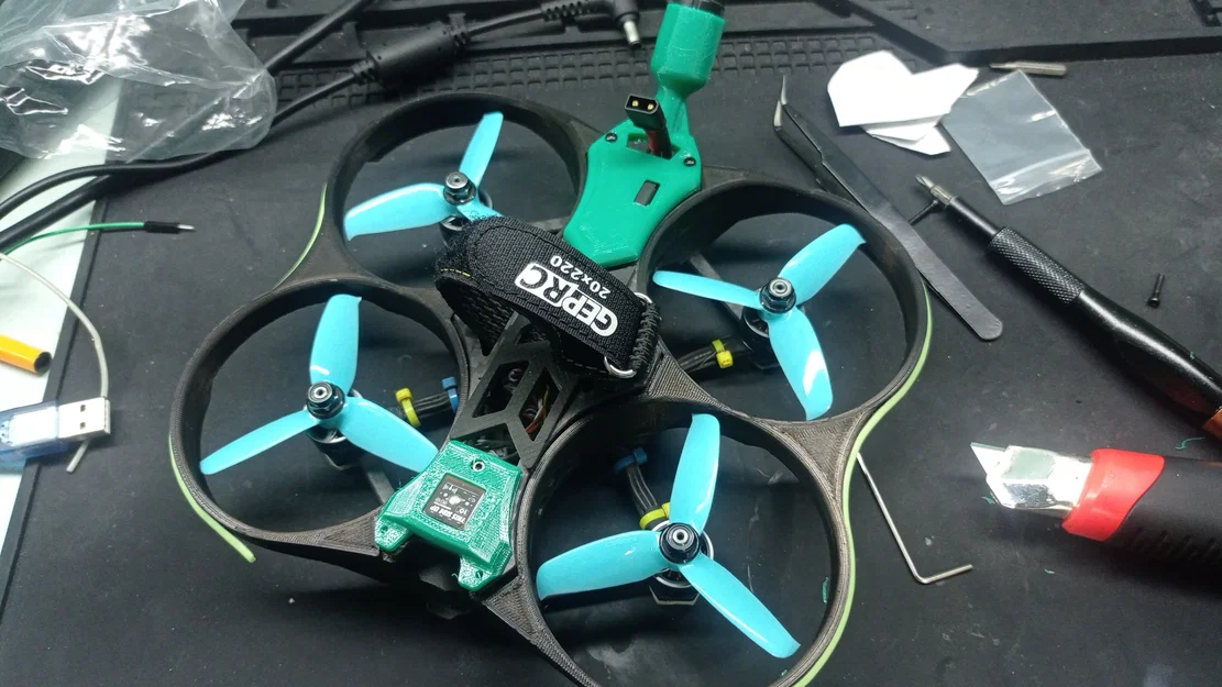 Giá đỡ Mini GPS hoặc GNSS cho Drone Cloud 149 v2 (TPU) - Image 2