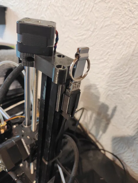 Prusa Mini USB Easy Access Mod (giá đỡ giúp dễ cắm USB) - Image 1