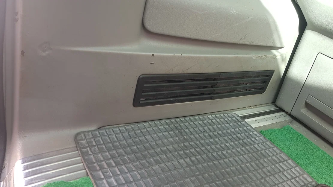 Bộ mặt che thông gió ốp hông cho VW T5/T6 Multivan (Mã 7H5868479) - Image 3
