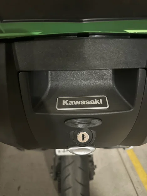 Giá đỡ lock cylinder Kawasaki KQR (side/top luggage case) - Image 6