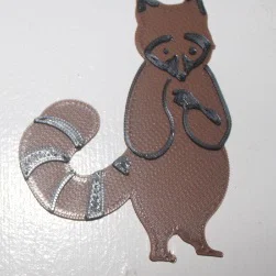 Mô hình trang trí chú gấu mèo Raccoon hai màu siêu đáng yêu