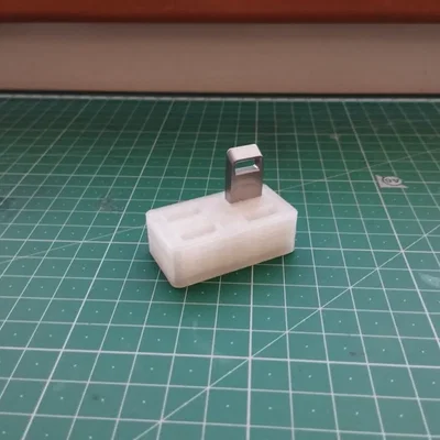 Khay Đựng USB Để Bàn Gọn Gàng - Thiết Kế In 3D Đơn Giản