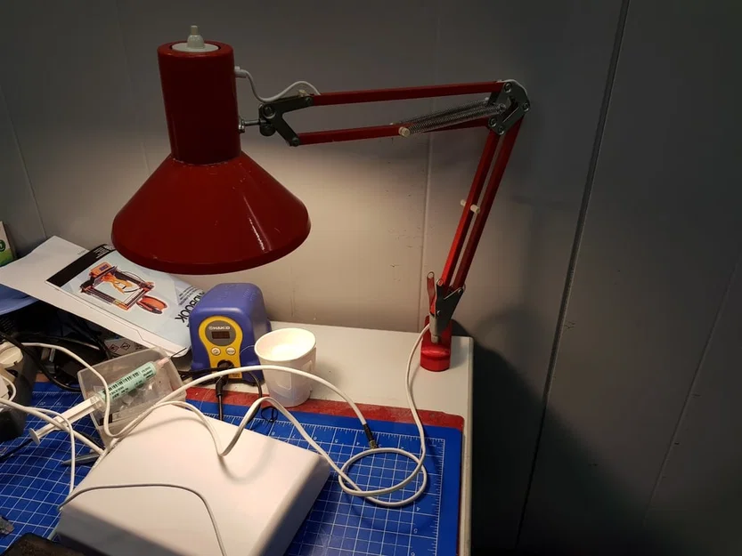Kẹp bàn chịu lực cho đèn để bàn (Heavy Duty Lamp Clamp) - Image 1