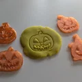 Bộ Khuôn Dấu Đất Nặn Halloween: Đồ Chơi Sáng Tạo Cho Bé - Thumbnail 1