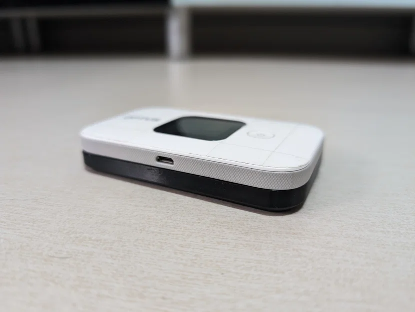 Nắp lưng pin 3000mAh cho Huawei E5577 MiFi - Image 1
