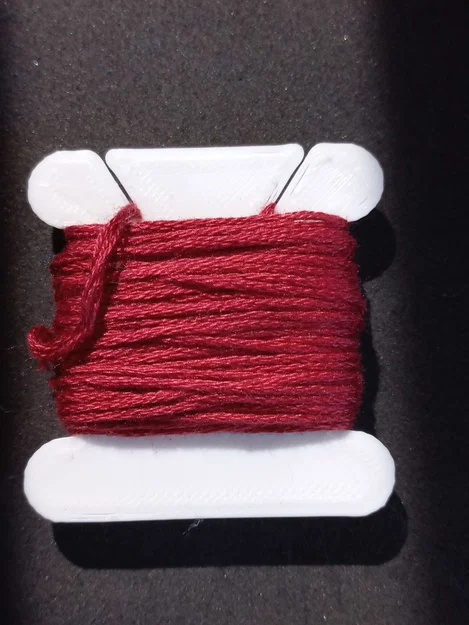 Suốt chỉ thêu (Embroidery Thread Bobbin) in 3D tiện lợi - Image 1