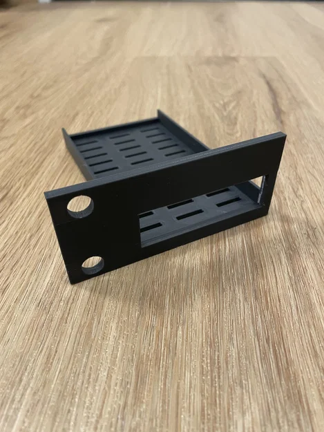 Khay Gắn Rack Cho PiKVM v4 mini - Tối Ưu Hệ Thống Server - Image 1
