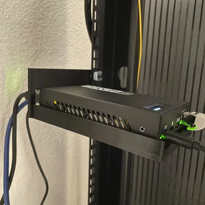 Khay Gắn Rack Cho PiKVM v4 mini - Tối Ưu Hệ Thống Server