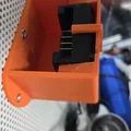 Giá treo bộ sạc pin Black & Decker gắn tường 3D in tiện lợi - Thumbnail 3