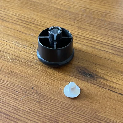 Nút chặn tay quay kính VW Lupo (VW Lupo Window Crank Plug)