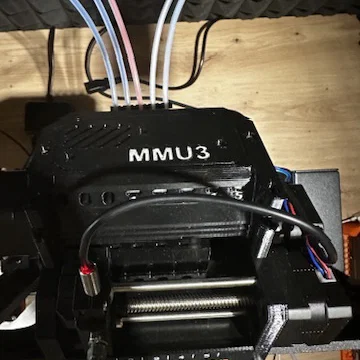 Nắp che cải tiến MMU3 R4 với đèn LED và hiển thị số cho máy in Prusa