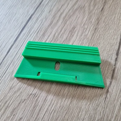 Sockelleisten Clips / Skirting clips (clip gắn len chân tường)