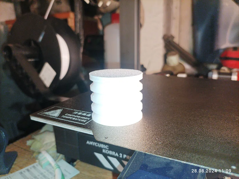 Camping Lamp V2: Bộ khuếch tán ánh sáng cho điện thoại cực tiện lợi - Image 2