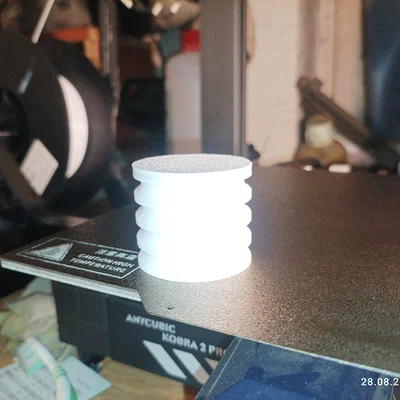 Camping Lamp V2: Bộ khuếch tán ánh sáng cho điện thoại cực tiện lợi