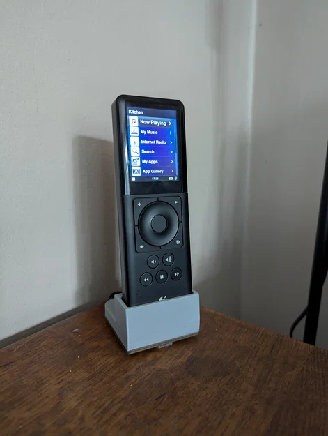 Giá đỡ (Cradle/Stand) cho Logitech Squeezebox Duet Controller - Image 1