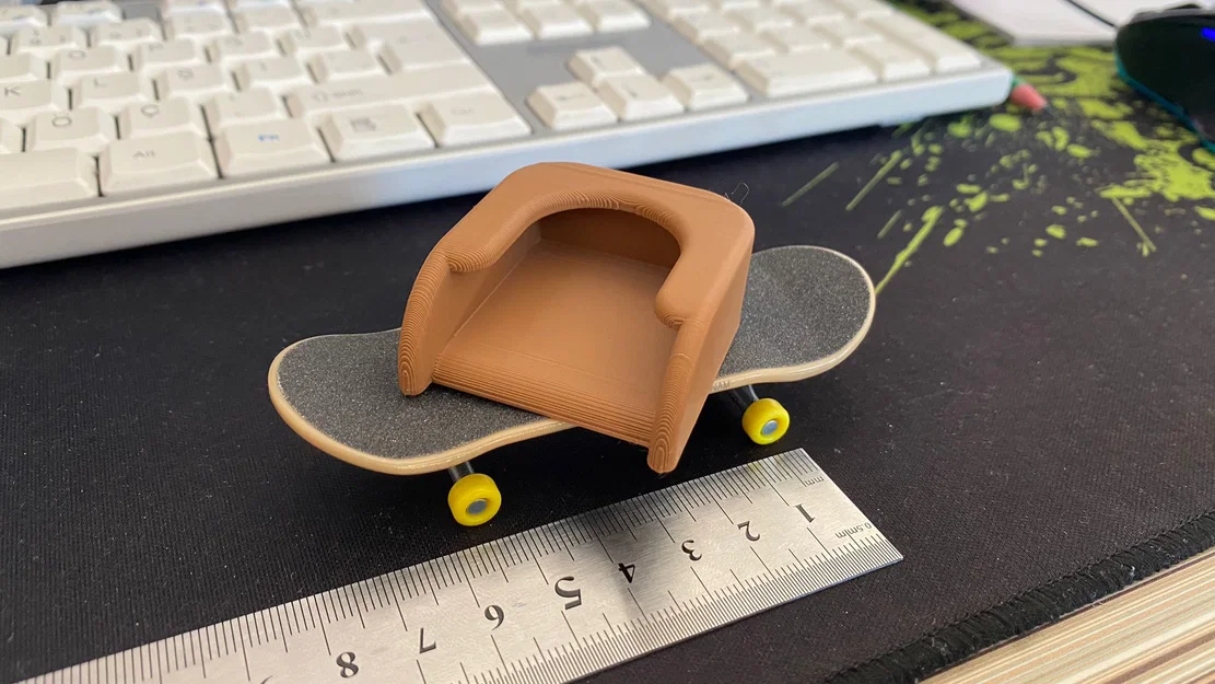 Giá đỡ điều khiển cửa cuốn trên ô tô - Giải pháp in 3D tiện lợi - Image 1
