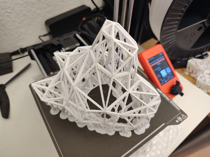 Đầu Sói Polygon 3D to hơn và chắc chắn hơn - Image 1