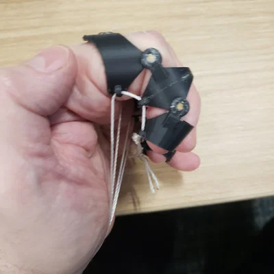 Grip Assist - Khung Hỗ Trợ Cầm Nắm