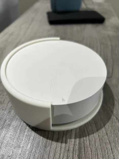 Giá treo tường 3D cho bộ mở rộng sóng Wi-Fi Freebox siêu gọn - Image 2