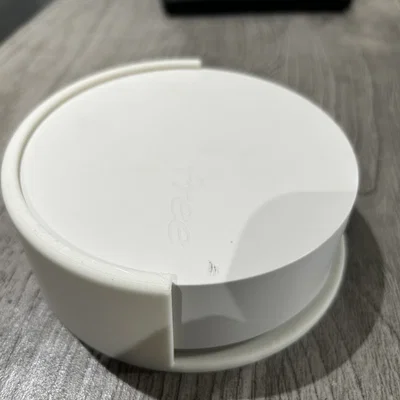 Giá treo tường 3D cho bộ mở rộng sóng Wi-Fi Freebox siêu gọn