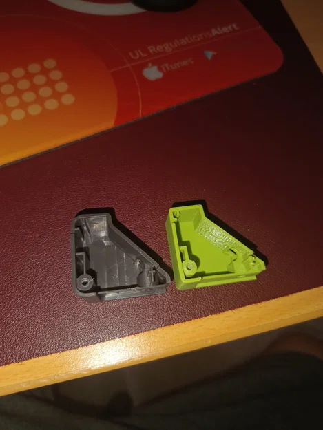 Nắp đậy hệ thống thải nhựa Kobra 3 (Poop System Cover) in 3D - Image 6