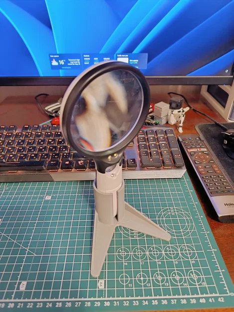 Giá đỡ kính lúp để bàn 3D - Cánh tay thứ ba tiện lợi cho công việc - Image 1