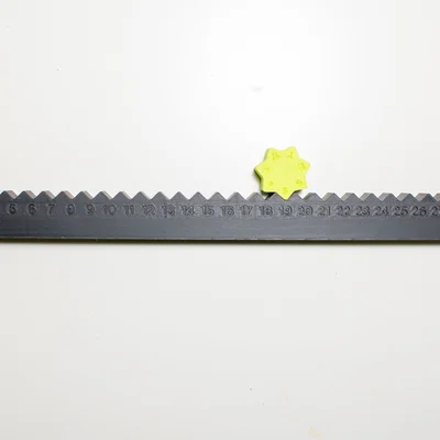 Lịch vạn niên in 3D độc đáo kèm thước đo tiện dụng
