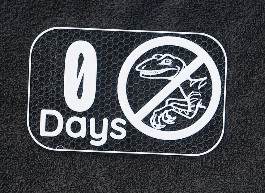 Bảng hiệu “Raptor Free” - Image 2