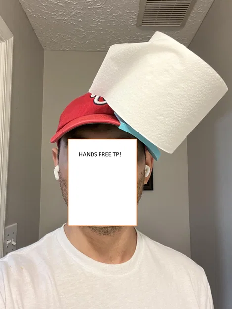 Hands-Free TP – Phụ kiện gắn nón giữ giấy vệ sinh rảnh tay - Image 1
