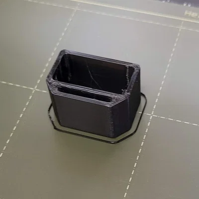 Ngàm gắn Remote ID Ruko R111 lên dây đai pin (Battery Strap Mount)