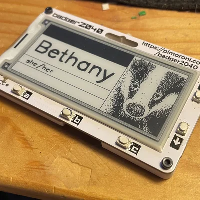 Nắp che mặt sau cho Pimoroni Badger 2040 (Badger Cover)