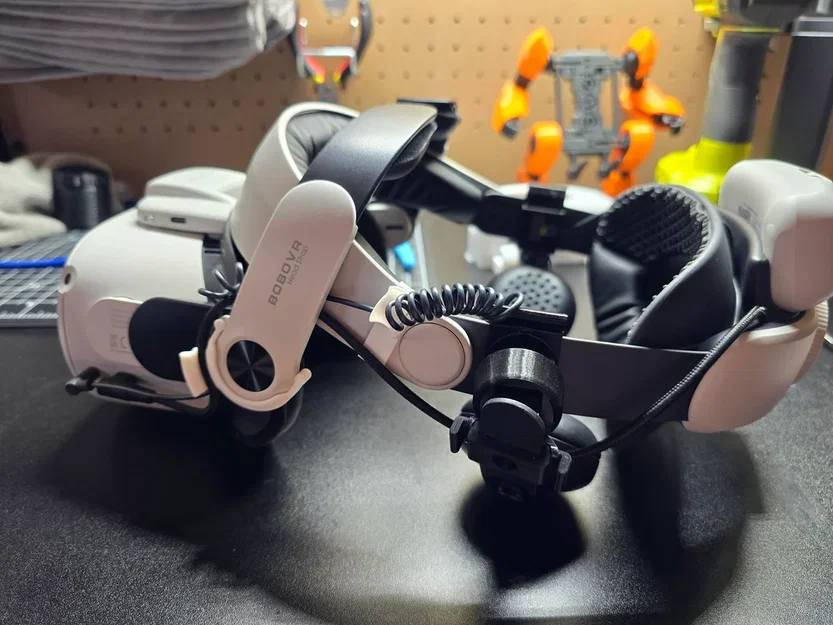 Adapter tai nghe Vive DAS cho Oculus Quest 2 BOBOVR M2 Strap - Image 1