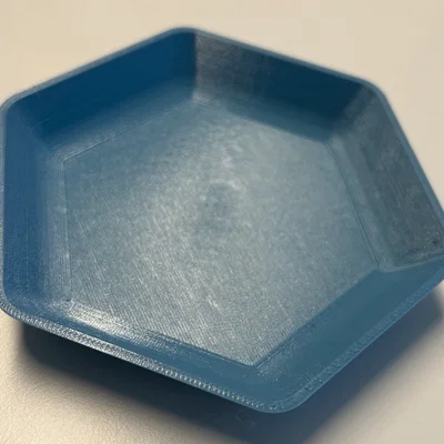 Khay có nam châm ẩn (Tray with hidden magnet)