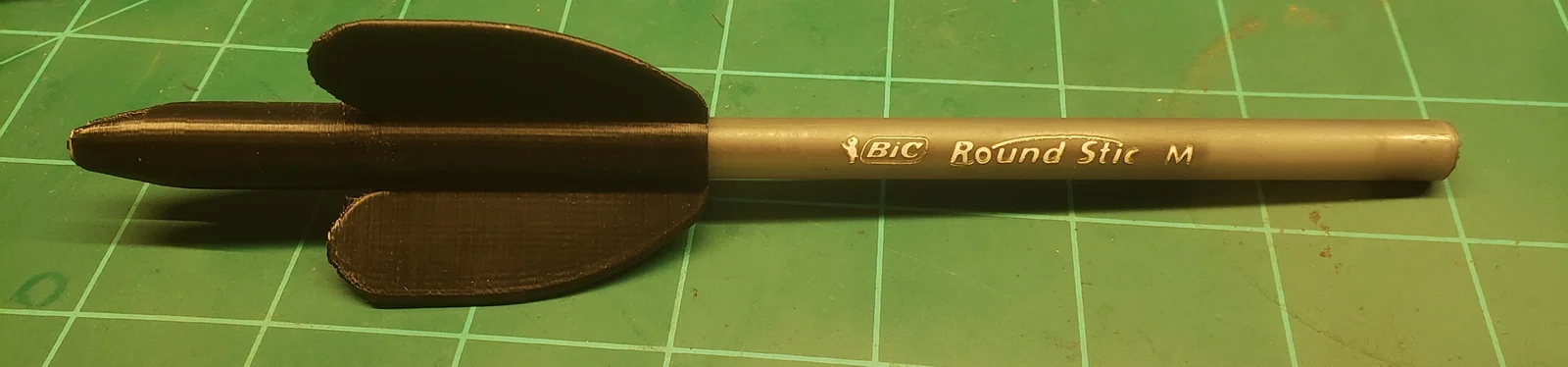 Nắp có vây (Finned Cap) cho bút Bic Round Stick Ink Pen - Image 1