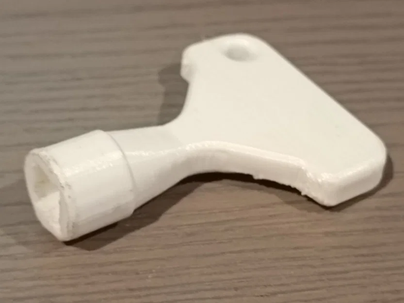 Chìa khóa 3D vặn van nước đầu vuông 8mm tiện lợi - Image 1