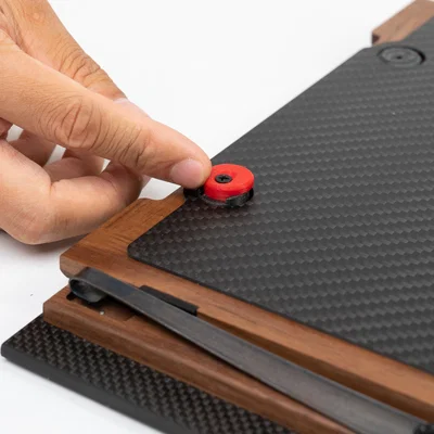 Tấm bảo vệ màn hình lấy nét máy ảnh khổ lớn 810 (Carbon Fiber)