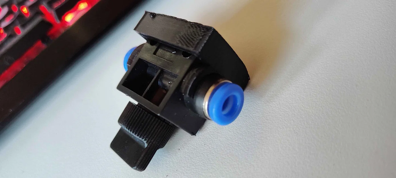 Giá đỡ khớp nối khí nén 6mm (Pneumatic 6mm holder) in 3D tiện lợi - Image 3