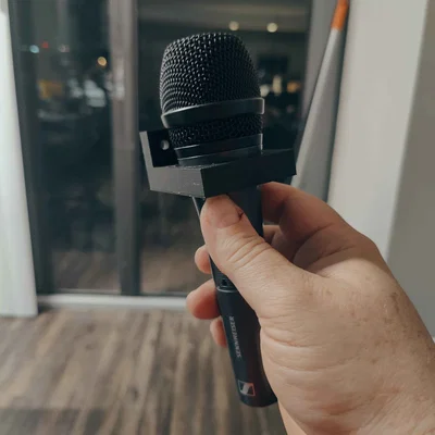 Giá đỡ micro bắt vít vào bàn (Screw-on mic holder)