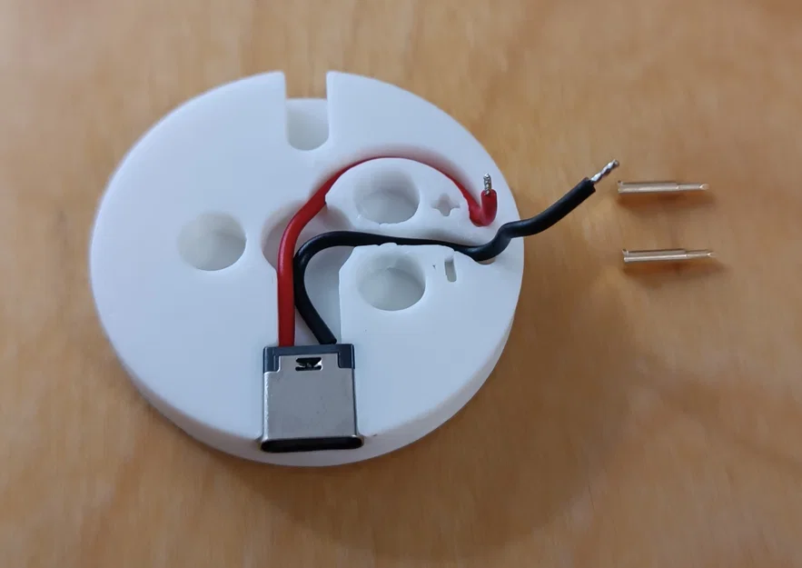 Đế sạc Xiaomi Watch 2 dùng cổng USB-C (Charging Dock) - Image 7